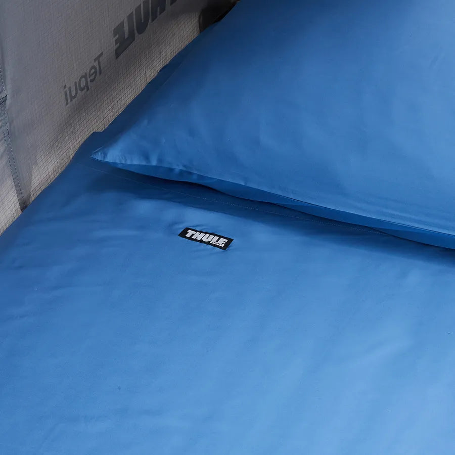 Thule Low-Pro 2 and Thule Ayer bedding