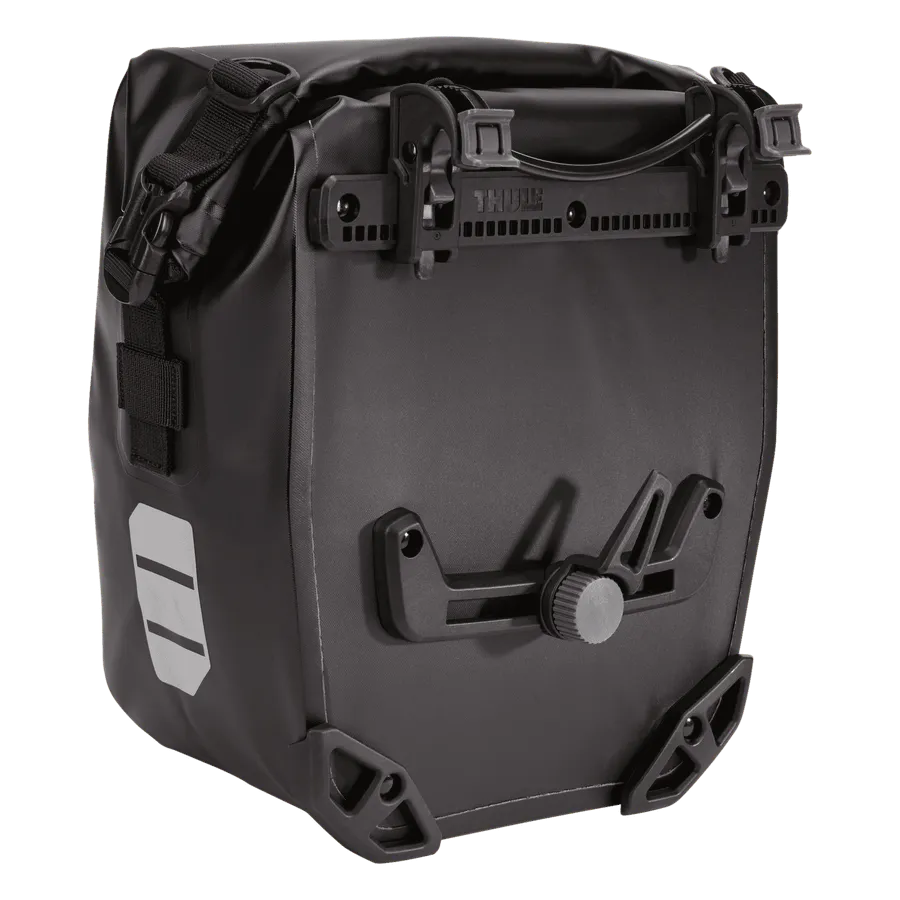 Thule Shield 13L